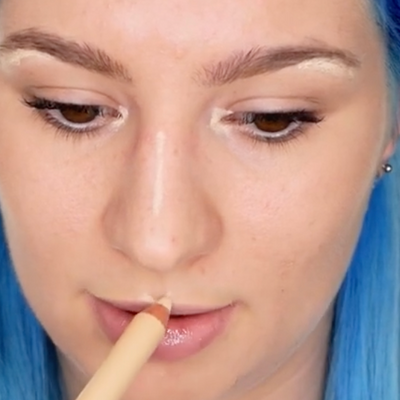 Dual Concealer/Highlighter Magic Stick